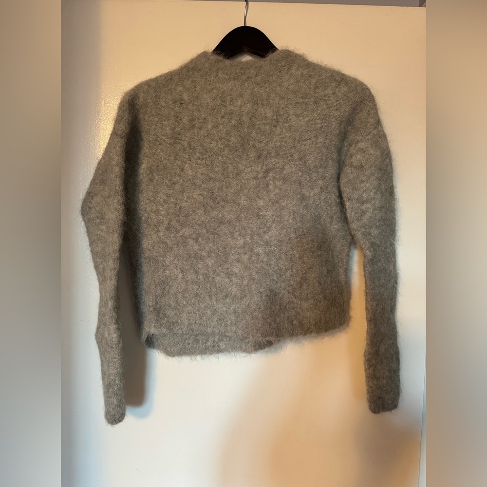 mock neck aritzia sweater